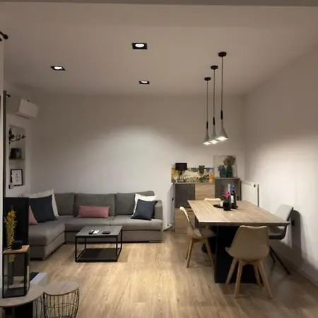 θea House