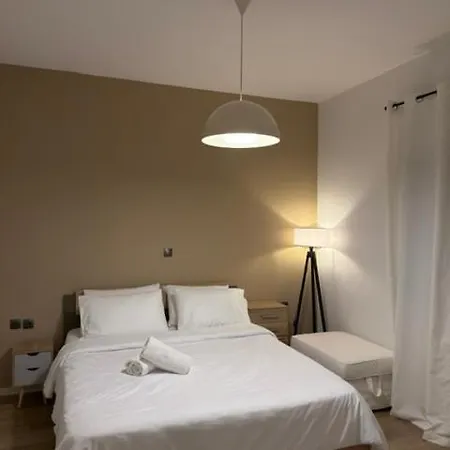 Daire θea House