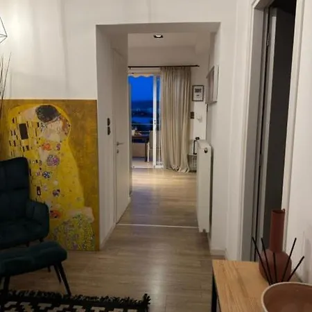 θea House Apartment Chalkís