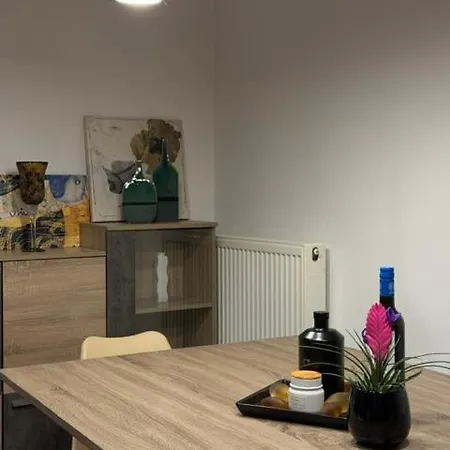 Apartment θea House Chalkís
